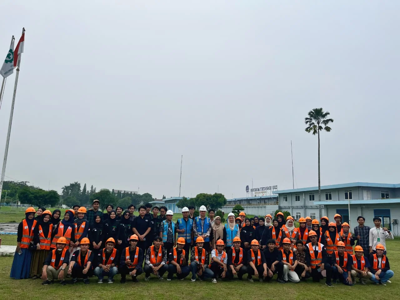HMI Komisariat Fakultas Teknik USU Pelajari Pengolahan Air Bersih di PDAM Tirtanadi